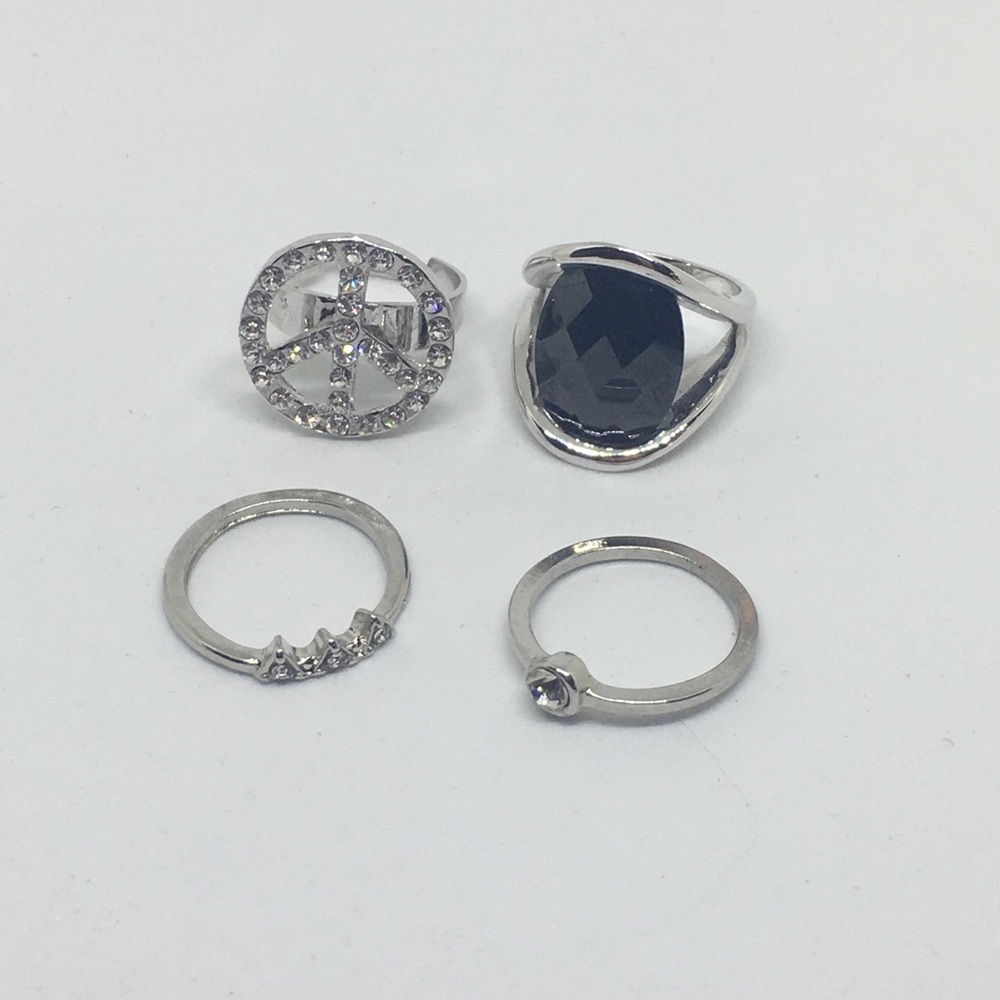 Fashion Rings, Lot of Four